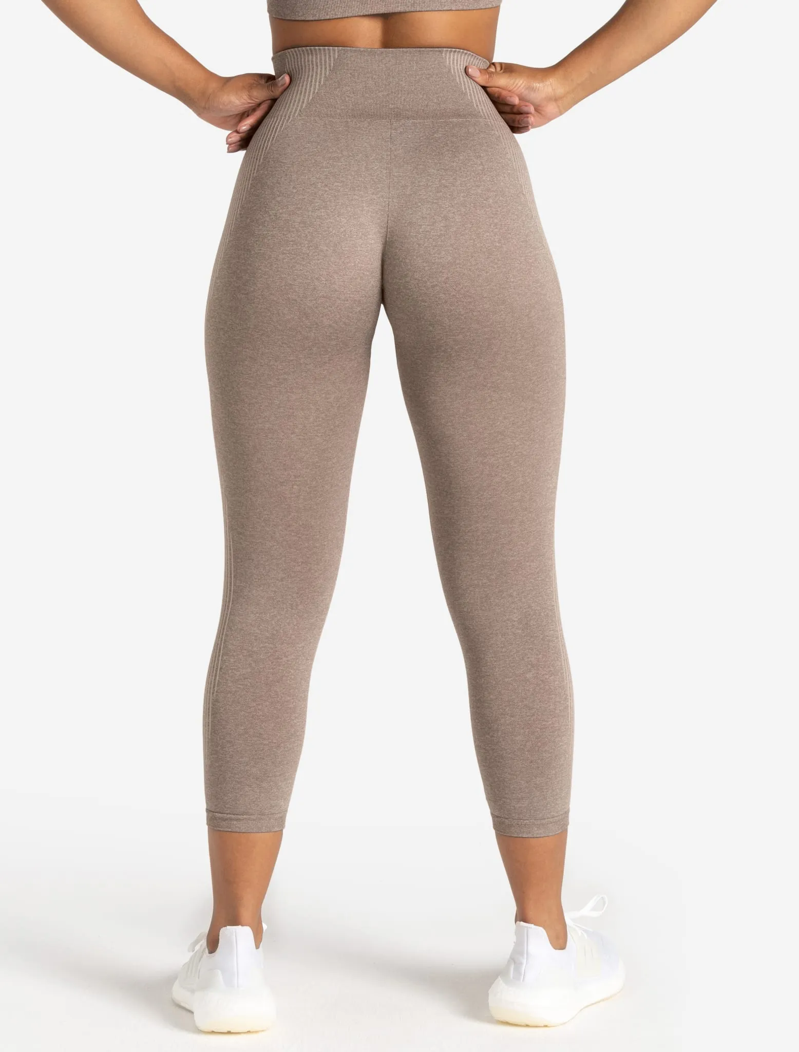 ADAPT 2.0 Seamless 7/8 Leggings - Fawn