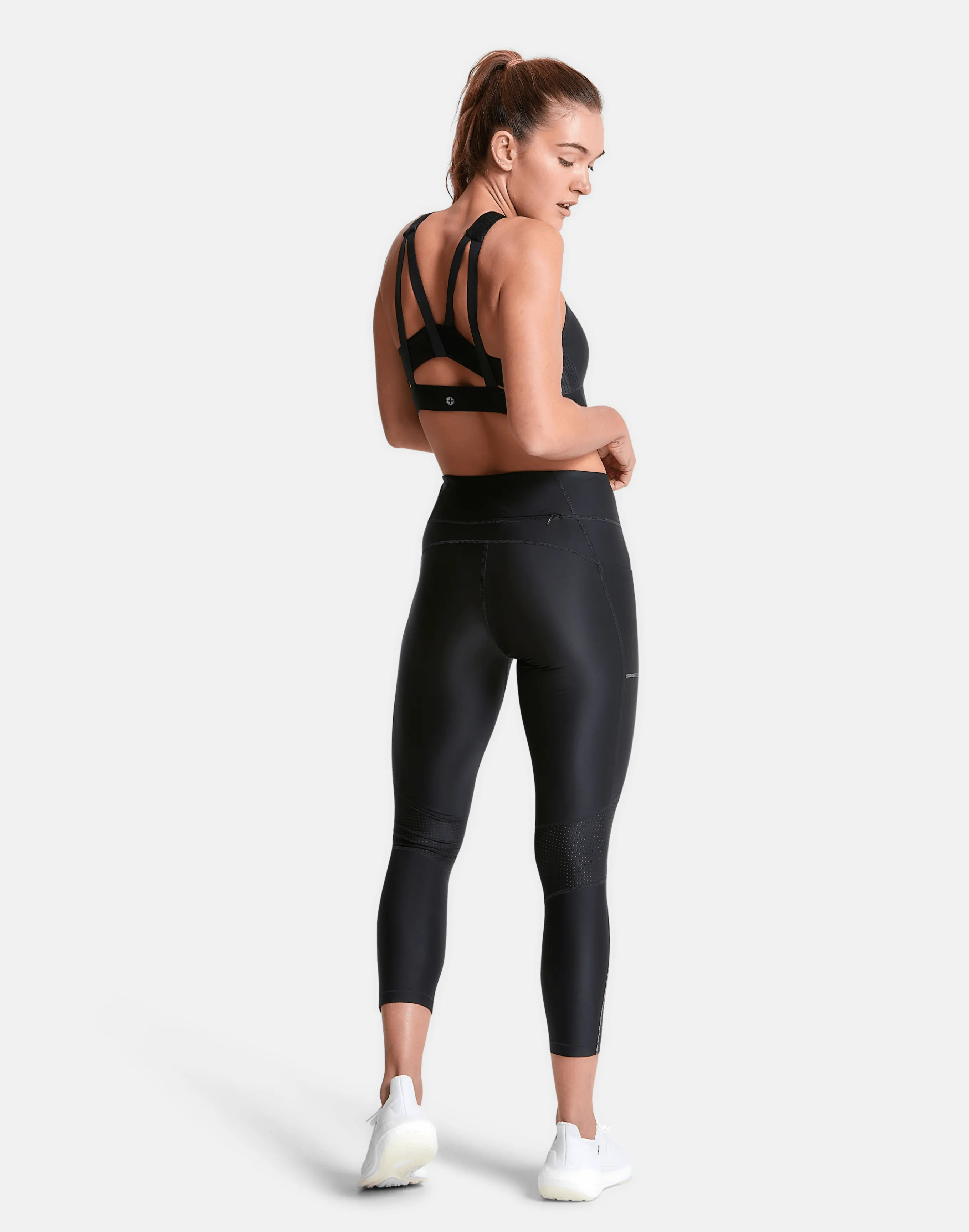 Celero 7/8 Legging in Jet Black