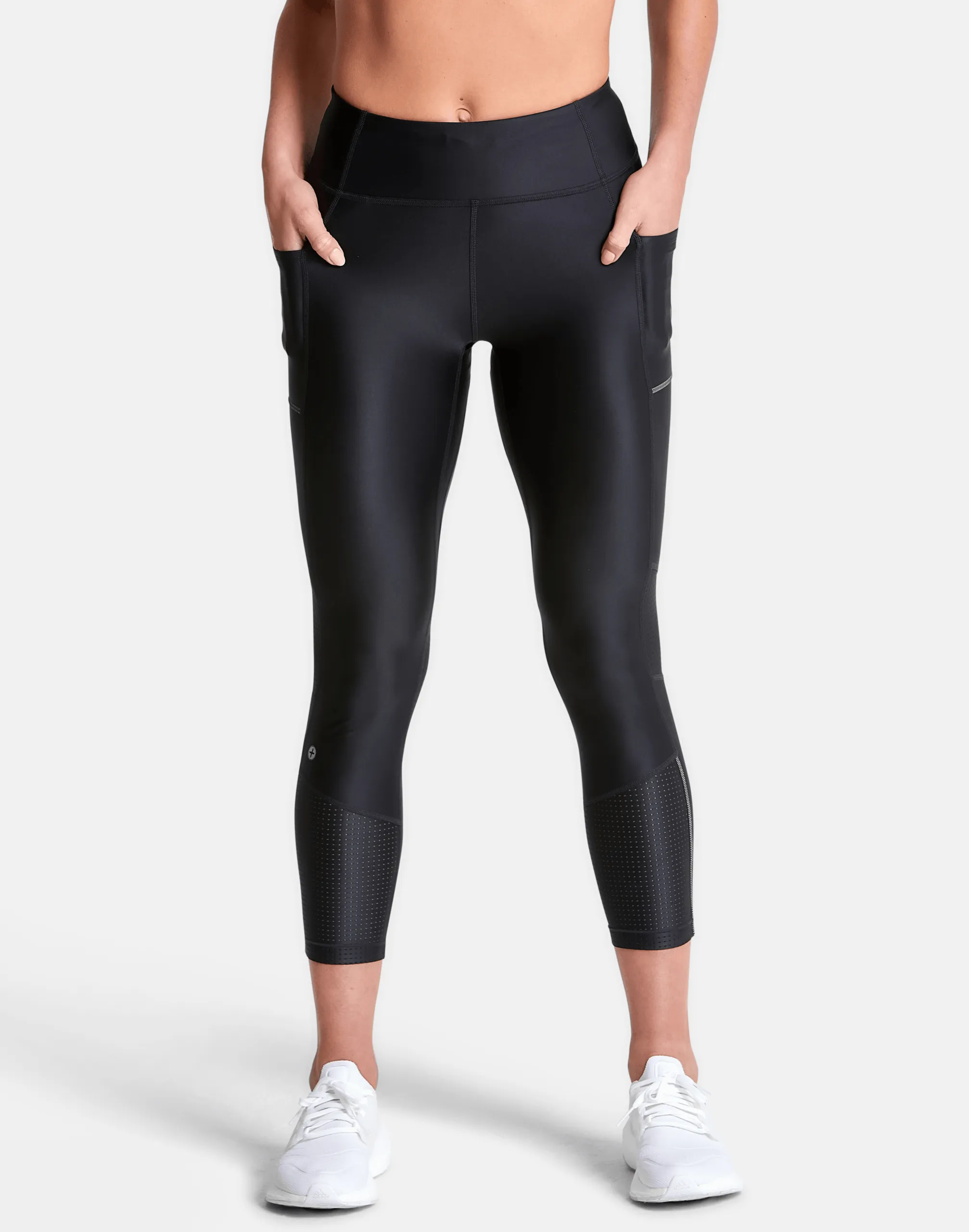 Celero 7/8 Legging in Jet Black