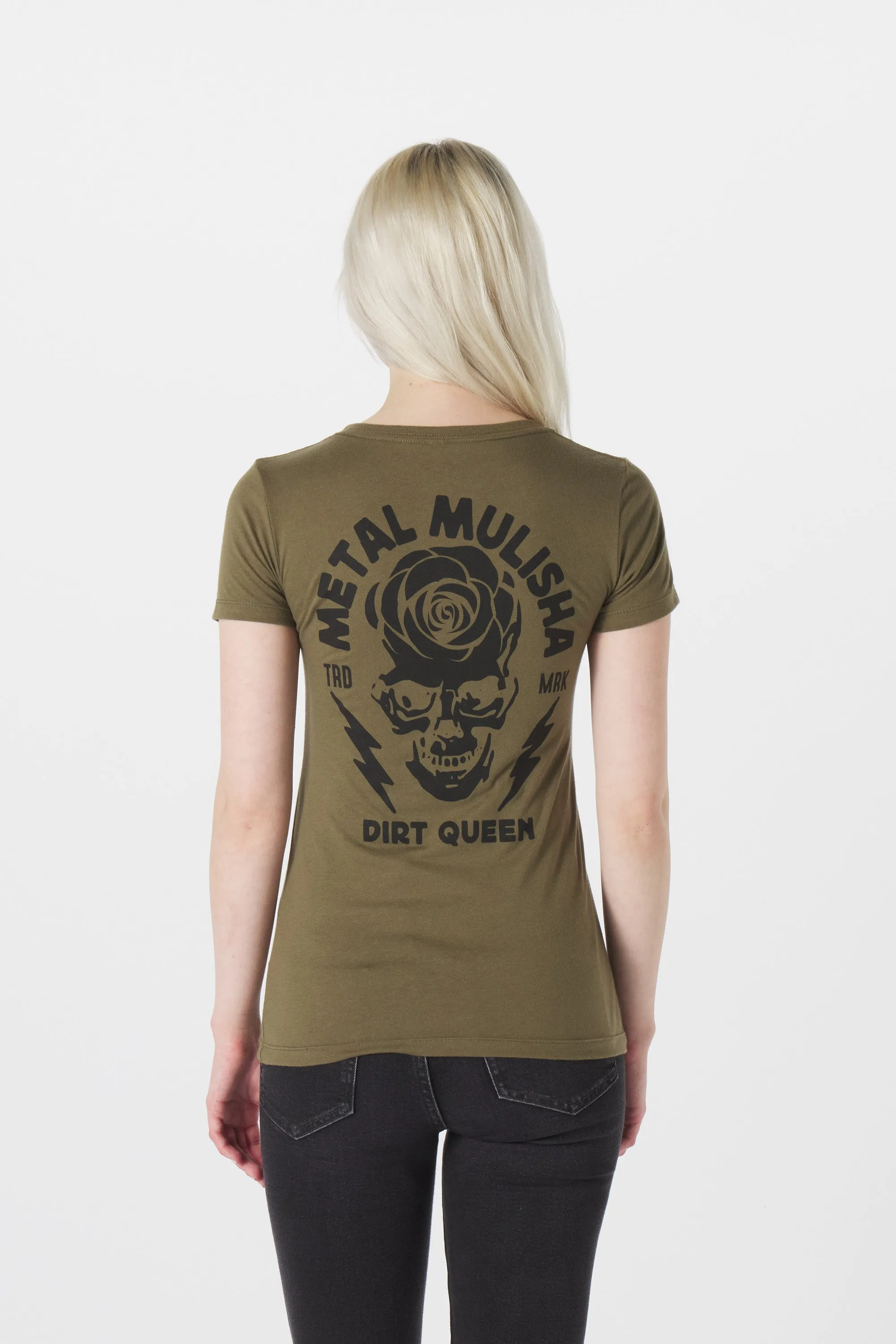 DIRT QUEEN V-NECK SLIM FIT TEE