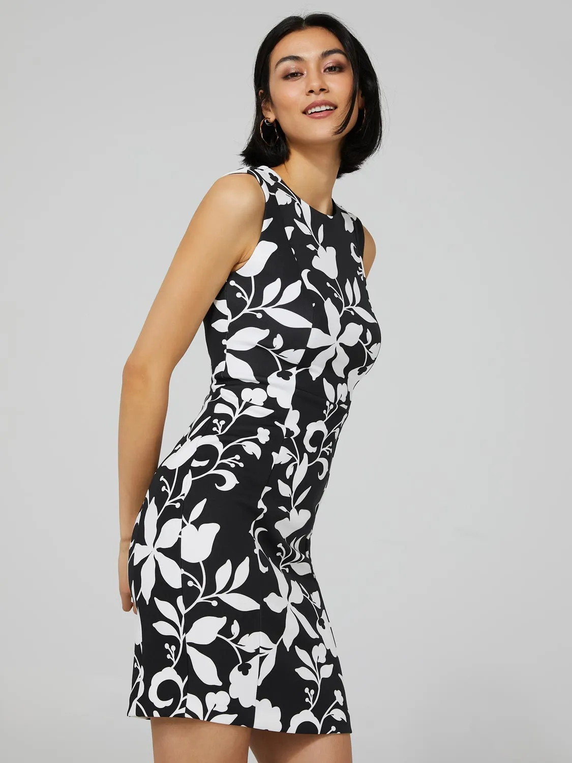 Floral Print Sleeveless Scuba Dress